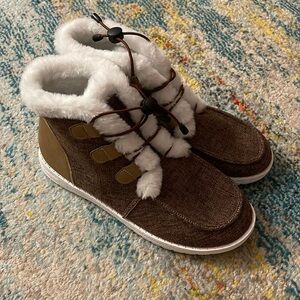 TEMU Winter Boots (Hey Dude Style)